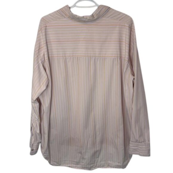 Aritzia Wilfred Free pinstriped relaxed button up shirt women's size M - Picture 7 of 9